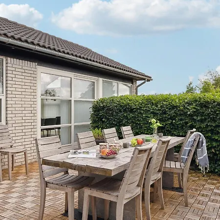 Gorgeous In With Kitchen Сasa de vacaciones *