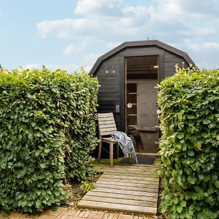 Сasa de vacaciones Gorgeous In With Kitchen